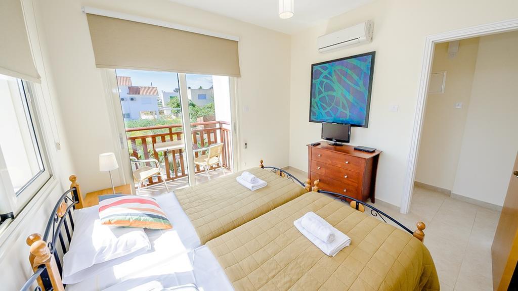 Kapparis Holiday Villa 018 Protaras Habitación foto